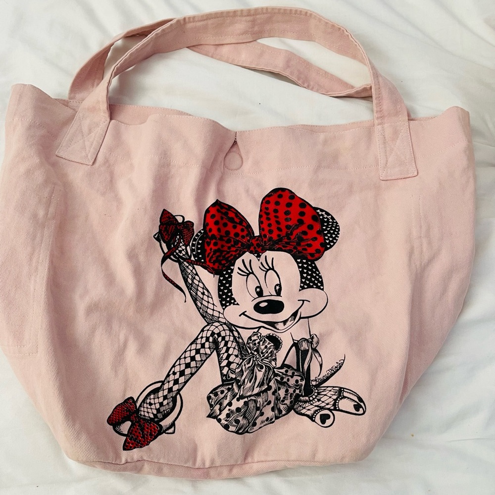 Disney couture Lauren Moshi Beverly Hills Minnie Mouse fishnet stockings Bag
